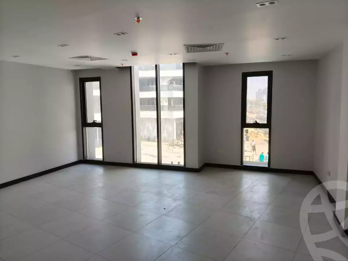 https://aqarmap.com.eg/ar/listing/6485152-for-rent-cairo-el-sheikh-zayed-city-compounds-central-avenue-mall-mabany-edris