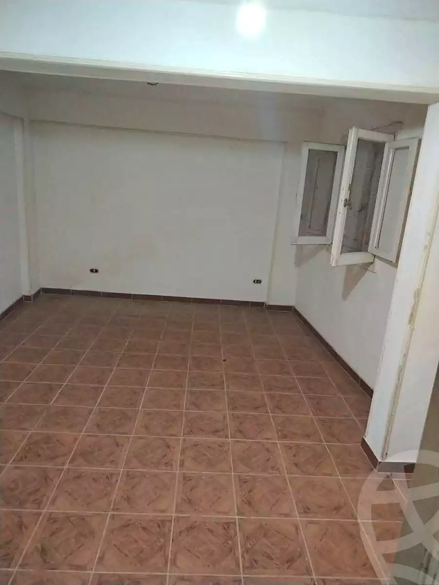 https://aqarmap.com.eg/ar/listing/6486685-for-sale-alexandria-l-jmy-lbytsh-ain-shams-st