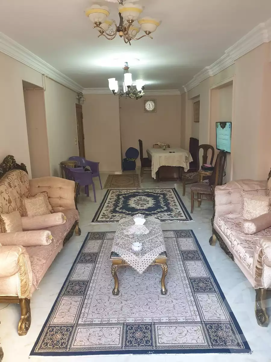 https://aqarmap.com.eg/en/listing/6487428-for-rent-alexandria-kom-el-dikka