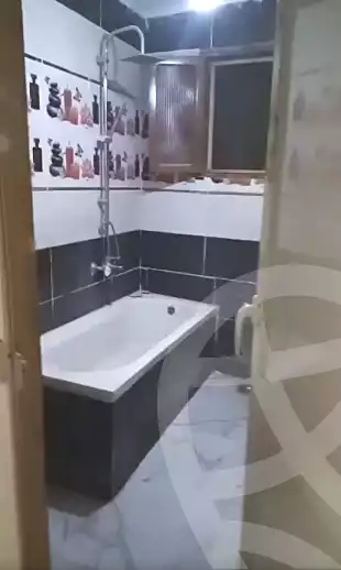 https://aqarmap.com.eg/en/listing/6492852-for-sale-cairo-helwan-hadayek-helwan-el-eshrein-st