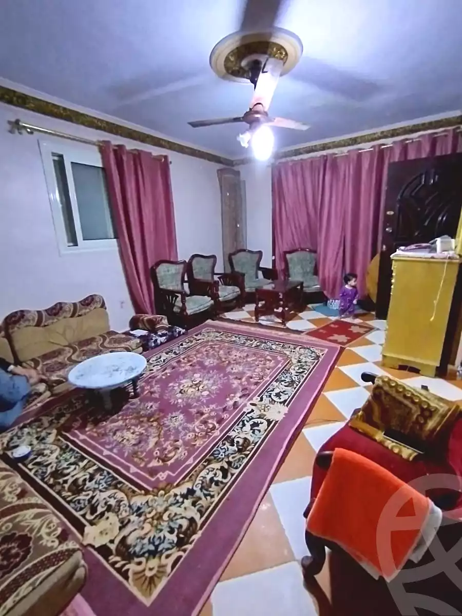 https://aqarmap.com.eg/ar/listing/6494411-for-sale-alexandria-l-jmy-lbytsh-mahmoud-awad-st