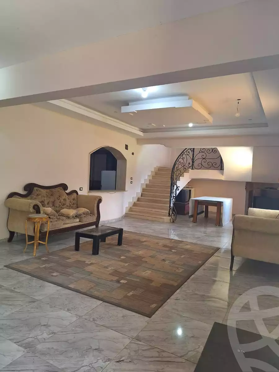 https://aqarmap.com.eg/en/listing/6497137-for-sale-cairo-el-sheikh-zayed-city-lshykh-zyd-ljdyd-el-reef-el-oroby
