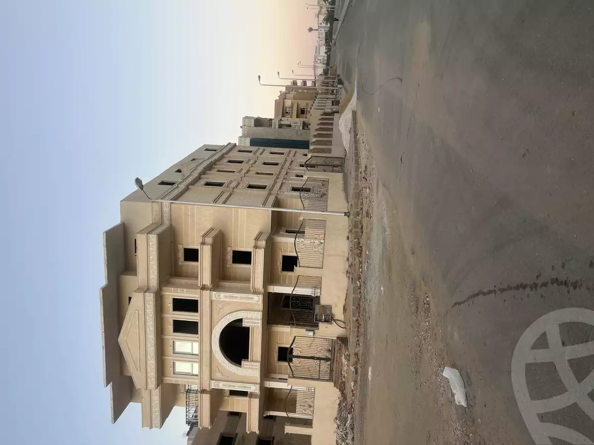 https://aqarmap.com.eg/en/listing/6497240-for-sale-cairo-new-cairo-el-kornfol-el-kornfol-1