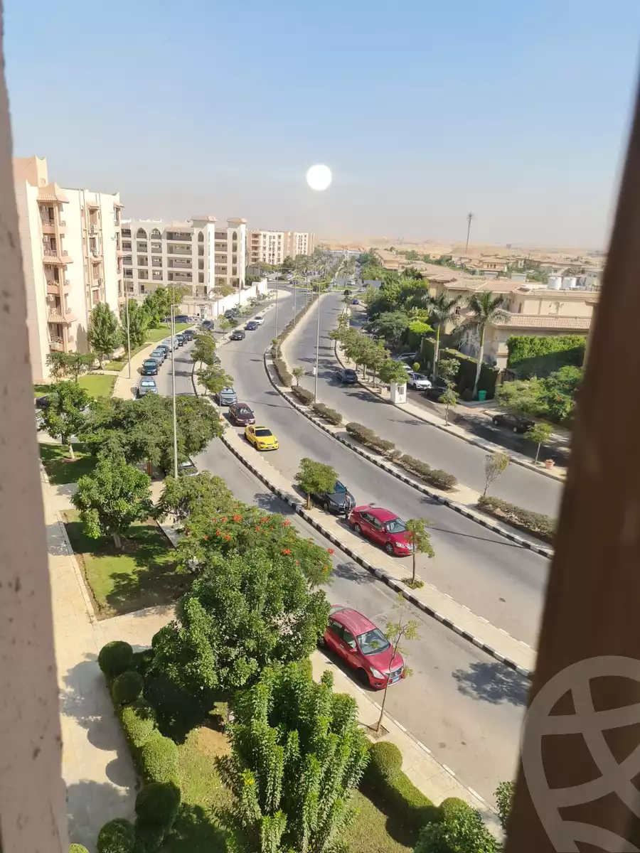 https://aqarmap.com.eg/en/listing/6499925-for-sale-cairo-new-cairo-lrhb-city-mtdd-lrhb-phase-7