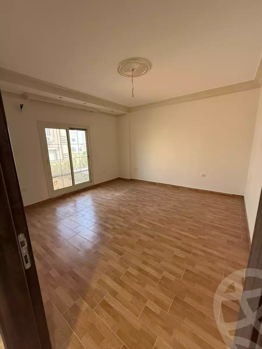 https://aqarmap.com.eg/ar/listing/6500030-for-rent-cairo-el-sheikh-zayed-city-el-hay-eltaseaa-area-4