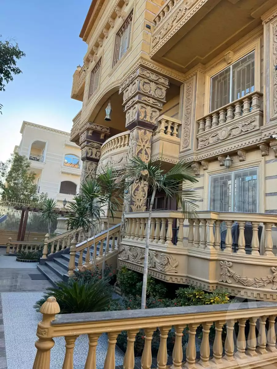 https://aqarmap.com.eg/ar/listing/6500505-for-sale-cairo-el-sheikh-zayed-city-el-hay-elsabeaa-lbstn