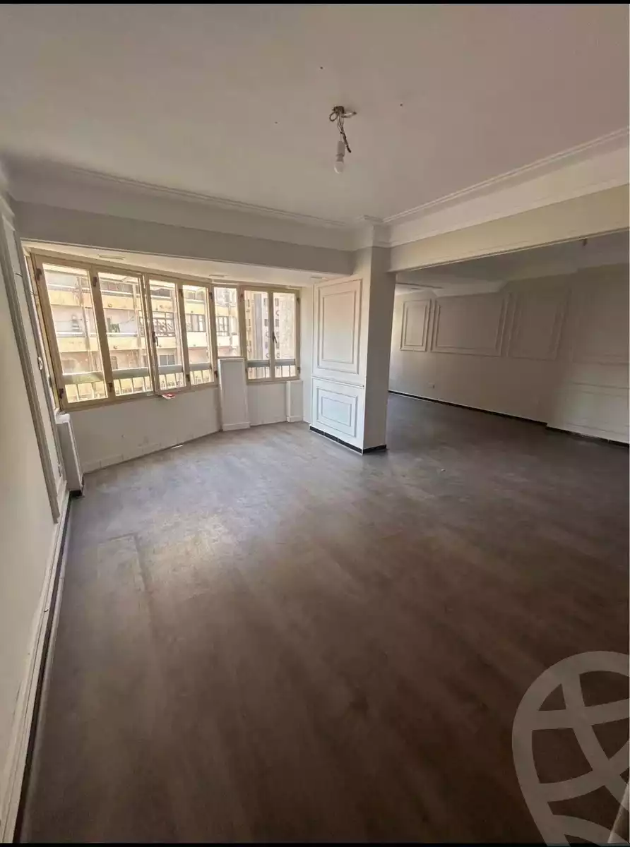 https://aqarmap.com.eg/en/listing/6500822-for-sale-alexandria-bolekly-wnjdt