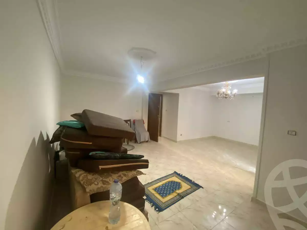 https://aqarmap.com.eg/en/listing/6501155-for-sale-alexandria-ganaklis