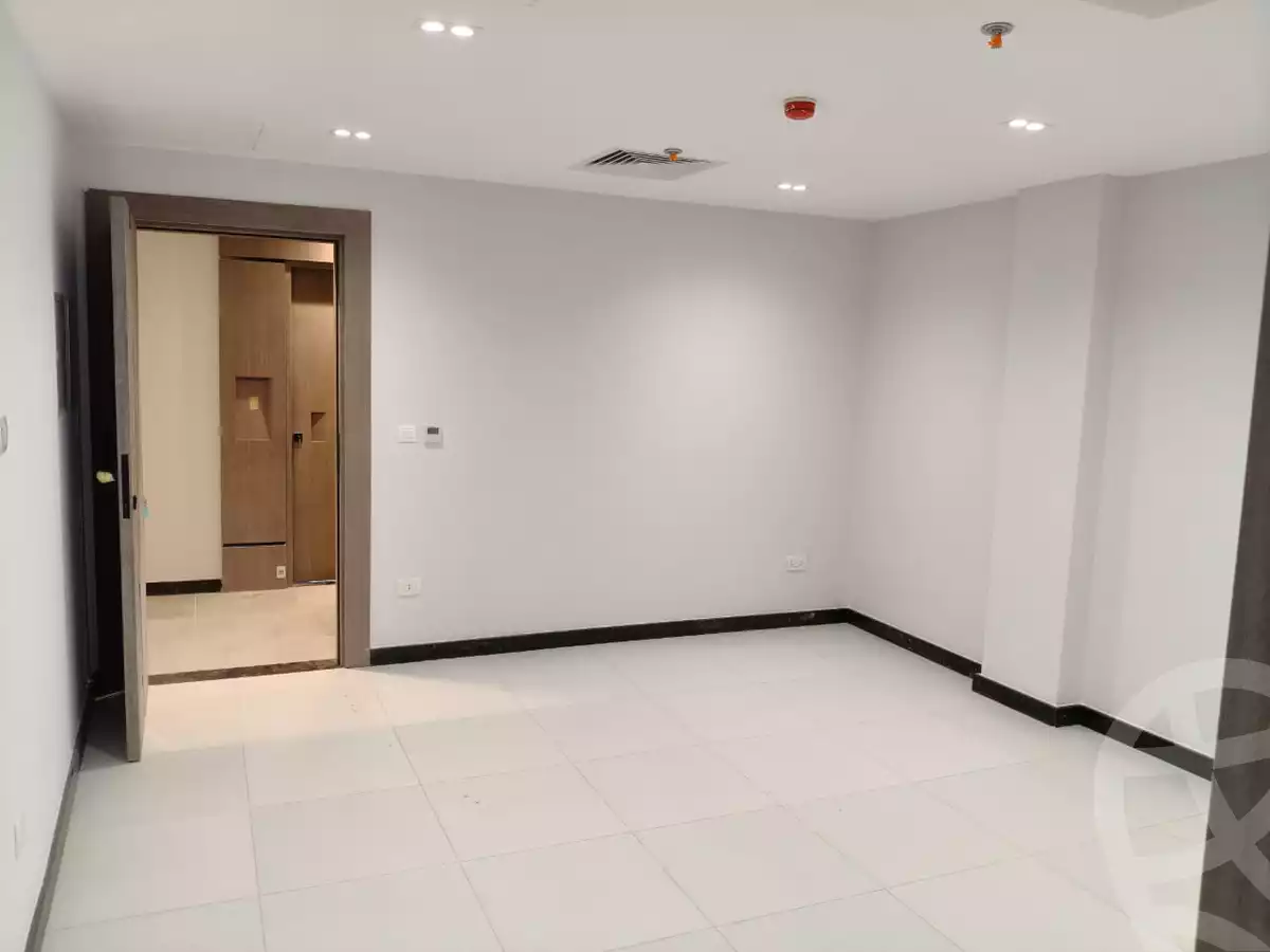 https://aqarmap.com.eg/ar/listing/6503069-for-rent-cairo-el-sheikh-zayed-city-compounds-central-avenue-mall-mabany-edris