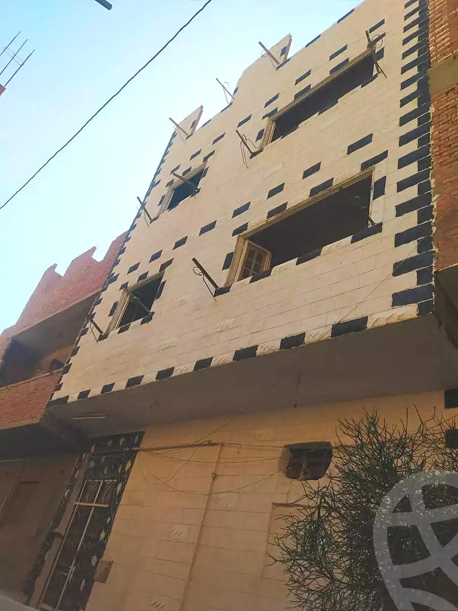 https://aqarmap.com.eg/en/listing/6503770-for-sale-qalyubia-el-khanka-al-qalaj