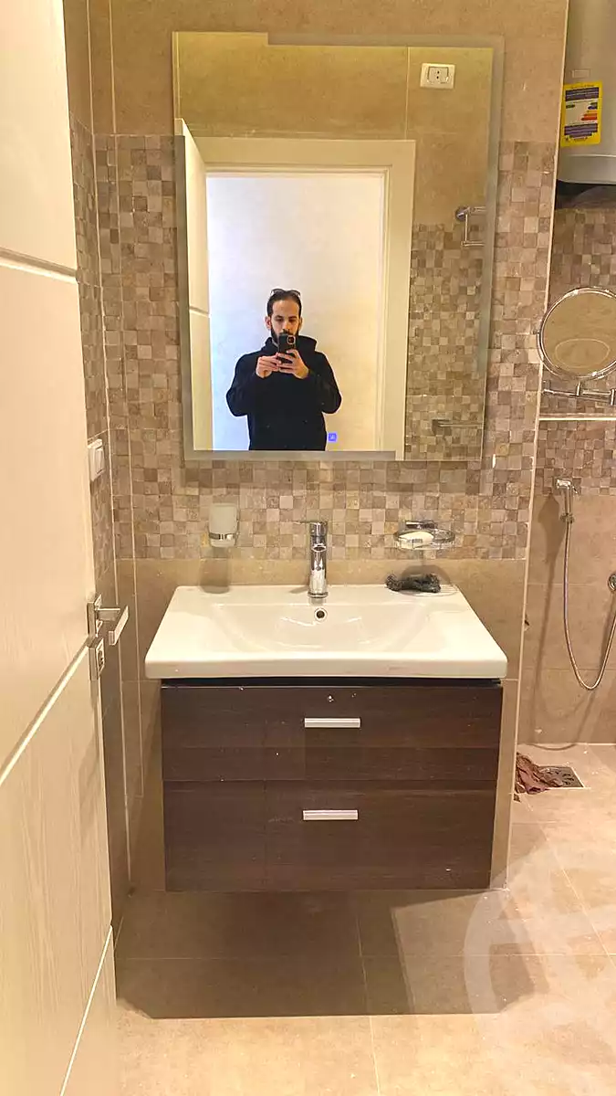 https://aqarmap.com.eg/en/listing/6504175-for-rent-cairo-el-sheikh-zayed-city-el-hay-elasher-street-100