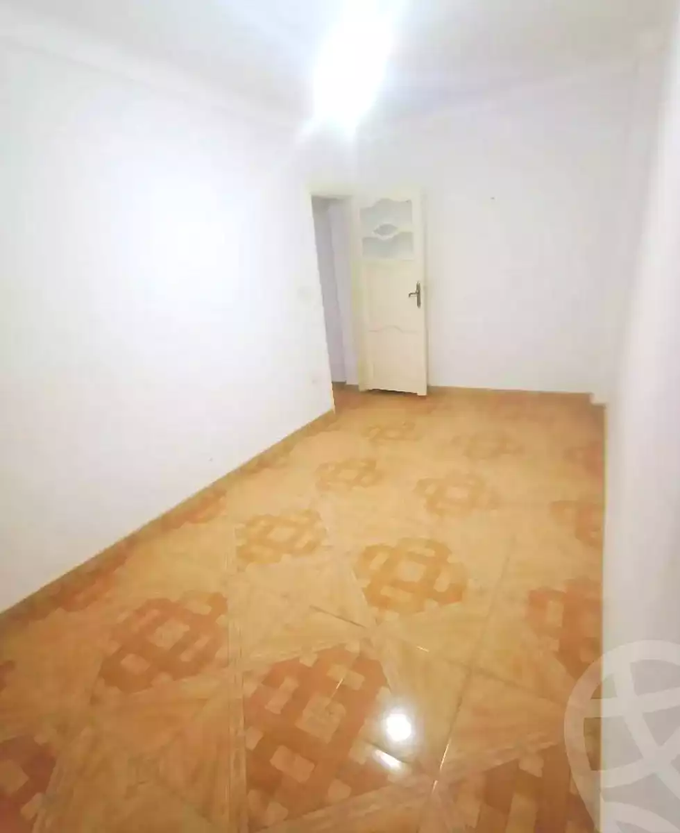https://aqarmap.com.eg/ar/listing/6507256-for-sale-alexandria-lsywf-el-falki