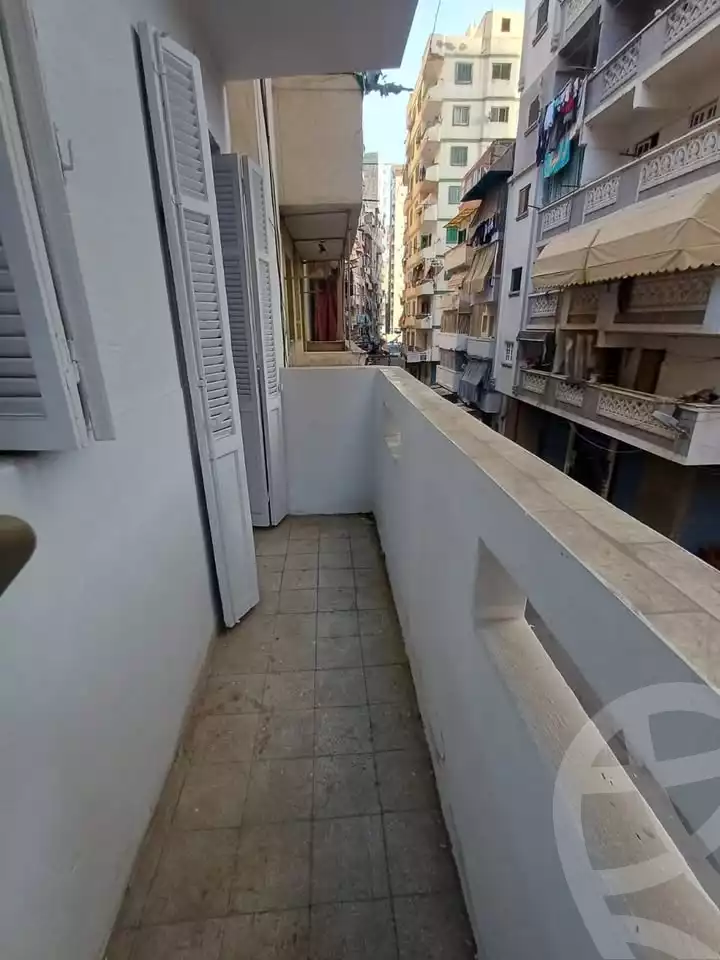 https://aqarmap.com.eg/ar/listing/6507427-for-sale-alexandria-sydy-bshr-sydy-bshr-bhry-gamal-abd-el-nasir-st