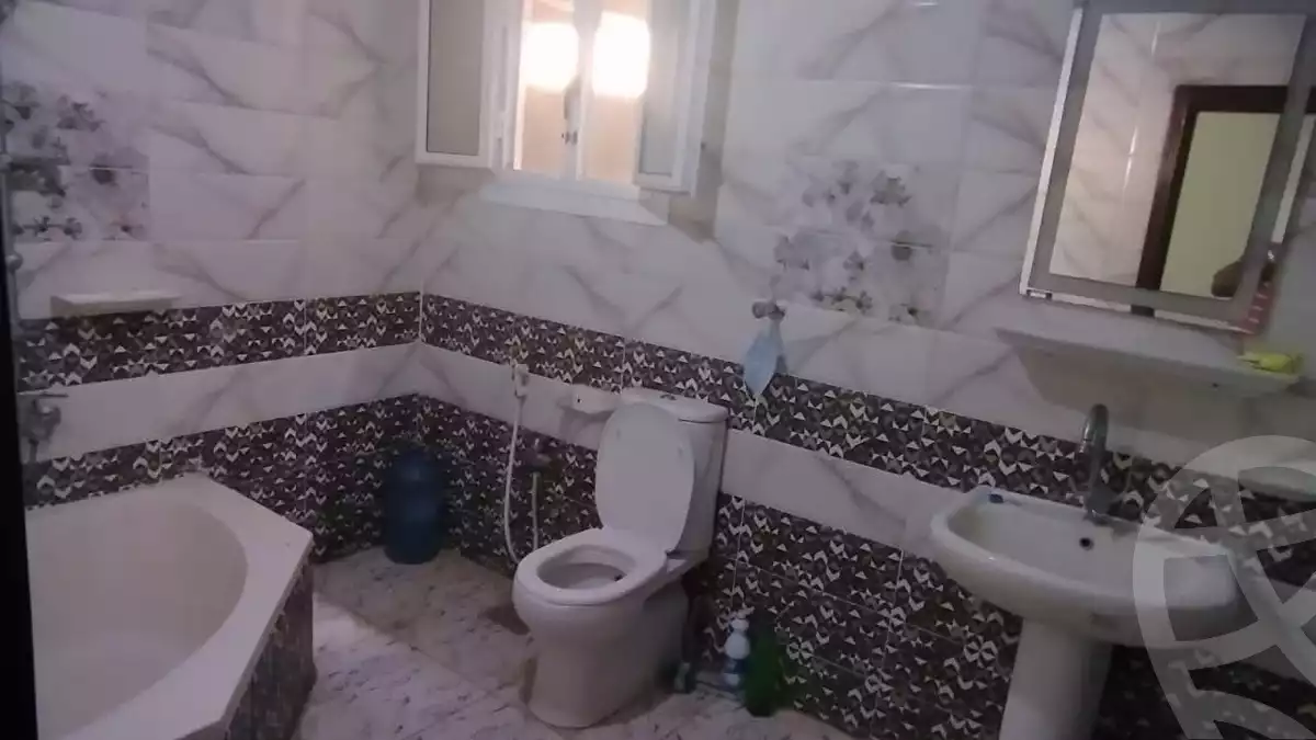 https://aqarmap.com.eg/ar/listing/6508993-for-sale-alexandria-l-jmy-lbytsh-shahr-al-assal-st
