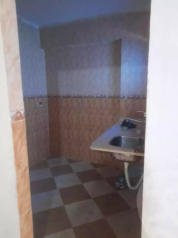 https://aqarmap.com.eg/en/listing/6512448-for-sale-alexandria-bakoos-al-anbari-st