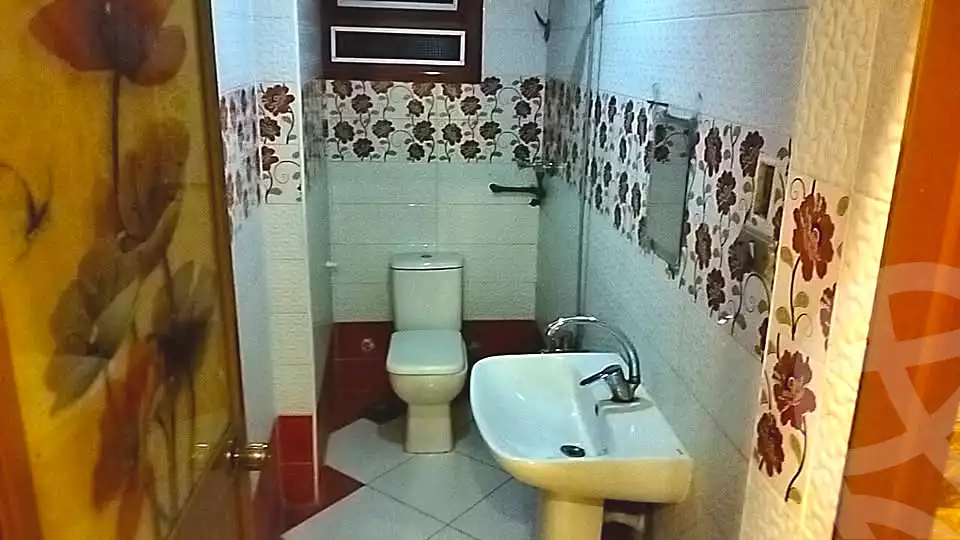 https://aqarmap.com.eg/en/listing/6512483-for-sale-cairo-helwan-mohamed-mostafa-el-maraghi-st