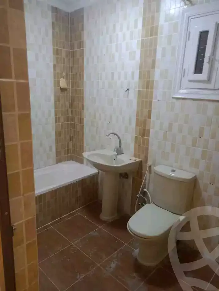 https://aqarmap.com.eg/en/listing/6512604-for-sale-alexandria-l-jmy-el-hanouvel-el-salam-st