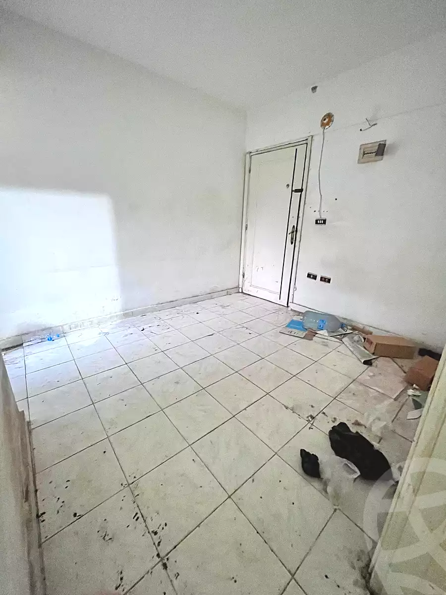 https://aqarmap.com.eg/ar/listing/6513948-for-sale-alexandria-l-jmy-lbytsh-waheed-sabir-st