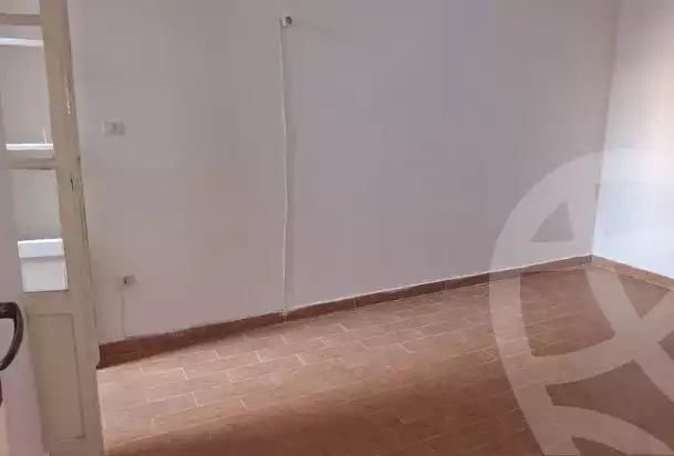 https://aqarmap.com.eg/en/listing/6514414-for-rent-alexandria-roshdy