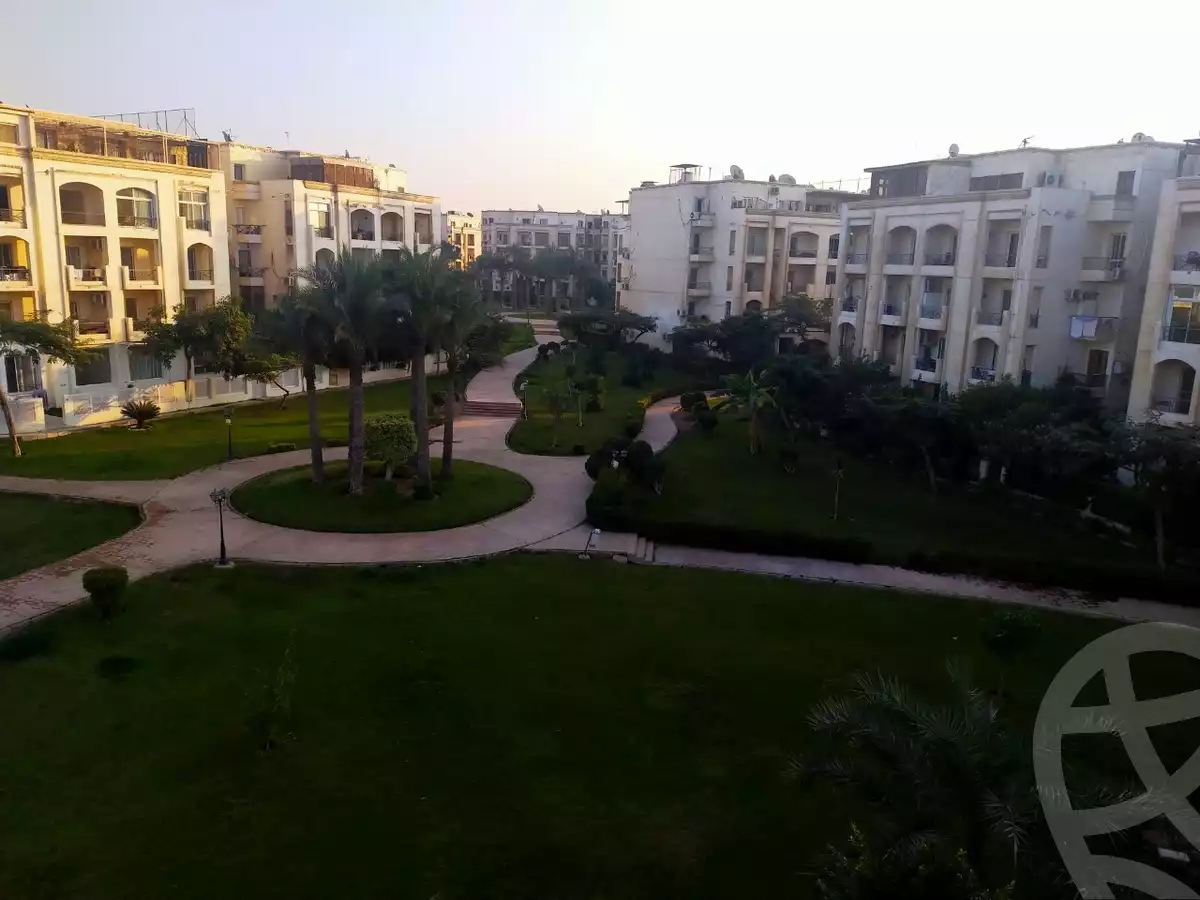 https://aqarmap.com.eg/en/listing/6514684-for-sale-cairo-el-sheikh-zayed-city-compounds-hadayek-el-mohandiseen
