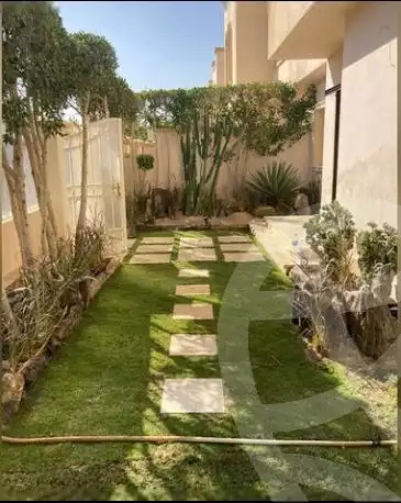 https://aqarmap.com.eg/en/listing/6515047-for-sale-cairo-el-sheikh-zayed-city-compounds-greens