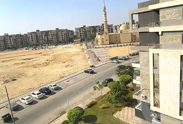 https://aqarmap.com.eg/en/listing/6516098-for-sale-cairo-al-oubour-compounds-dar-misr