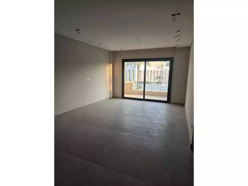 https://aqarmap.com.eg/en/listing/6517815-for-sale-cairo-el-sheikh-zayed-city-compounds-kmbwnd-fyldj-wyst-dr-llttwyr