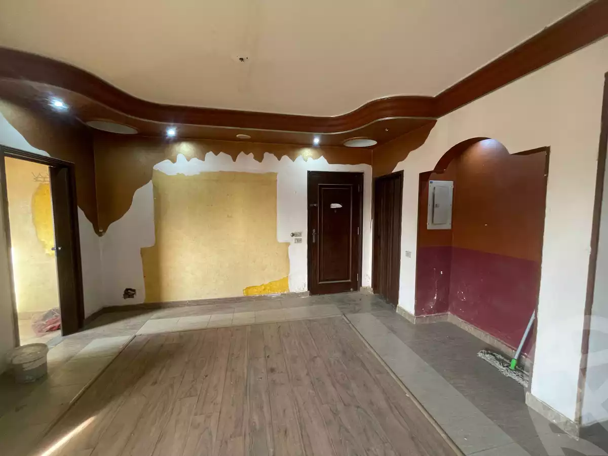 https://aqarmap.com.eg/ar/listing/6518109-for-sale-cairo-madinat-el-salam-100-st
