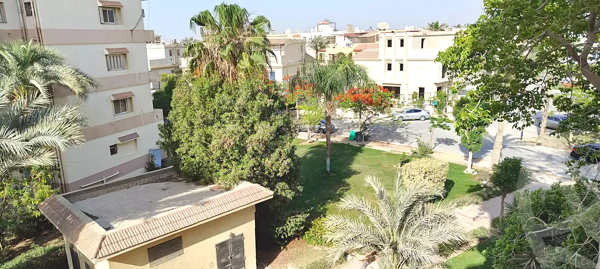 https://aqarmap.com.eg/ar/listing/6520210-for-sale-cairo-el-sheikh-zayed-city-compounds-zayed-2000