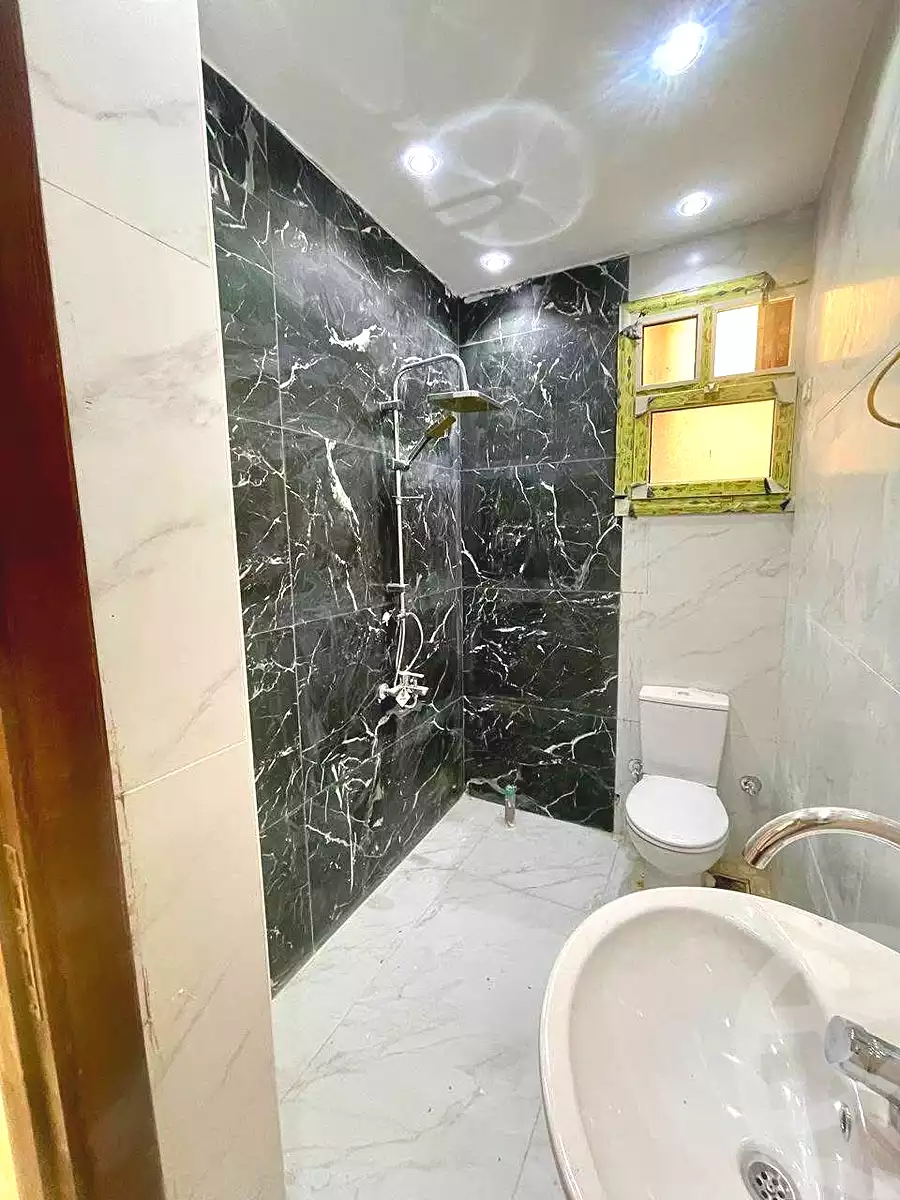 https://aqarmap.com.eg/en/listing/6524878-for-sale-cairo-6th-of-october-el-ahyaa-neighborhood-4th-neighborhood-5