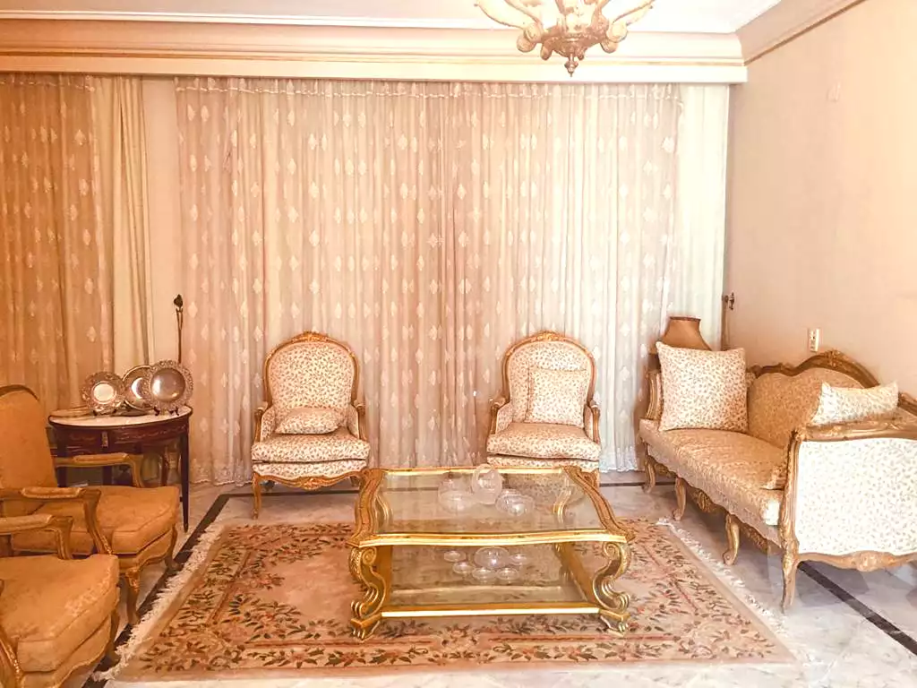 https://aqarmap.com.eg/en/listing/6524907-for-sale-cairo-el-sheikh-zayed-city-mntq-fr-y-bmdyn-lshykh-zyd