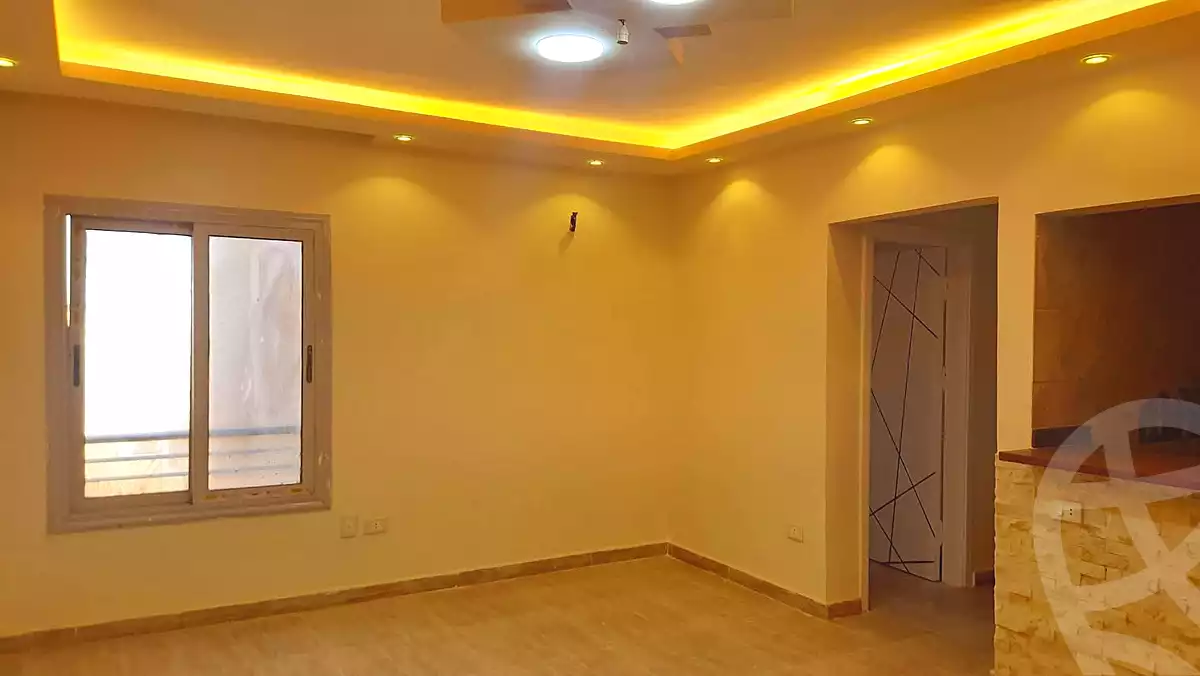 https://aqarmap.com.eg/ar/listing/6525000-for-rent-cairo-6th-of-october-hadaeq-october-kmbwnd-fy-hdyq-ktwbr-address-home-compound-arkan