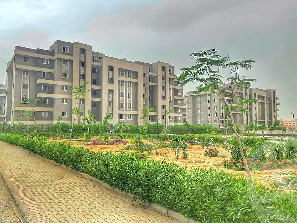 https://aqarmap.com.eg/ar/listing/6525000-for-rent-cairo-6th-of-october-hadaeq-october-kmbwnd-fy-hdyq-ktwbr-address-home-compound-arkan