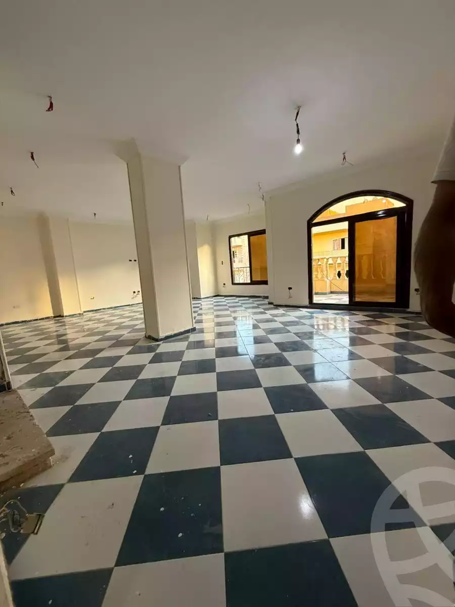 https://aqarmap.com.eg/ar/listing/6525686-for-sale-cairo-6th-of-october-el-ahyaa-neighborhood-3rd-al-hay-al-thalith-st