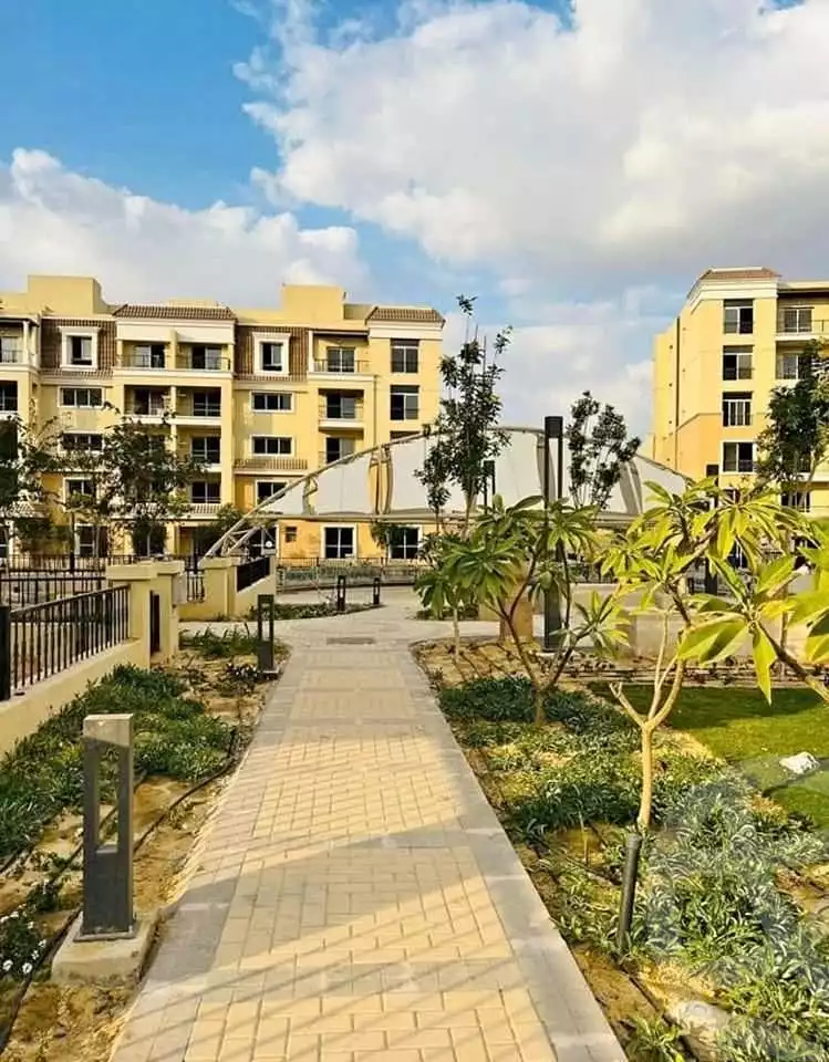 https://aqarmap.com.eg/en/listing/6525993-for-sale-cairo-new-cairo-compounds-sarai-esse-residence-sarai