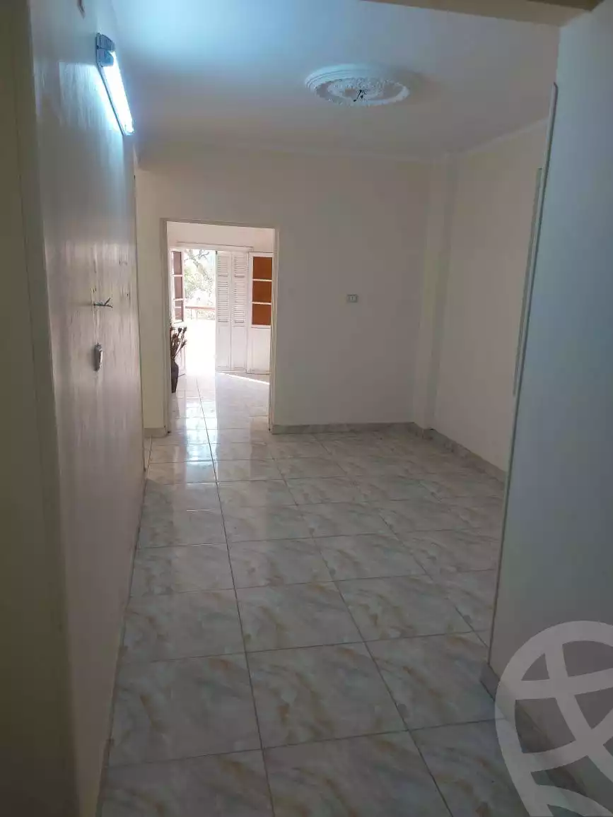 https://aqarmap.com.eg/ar/listing/6528115-for-sale-cairo-helwan-helwan-el-sharkeya-ryad-pasha-st