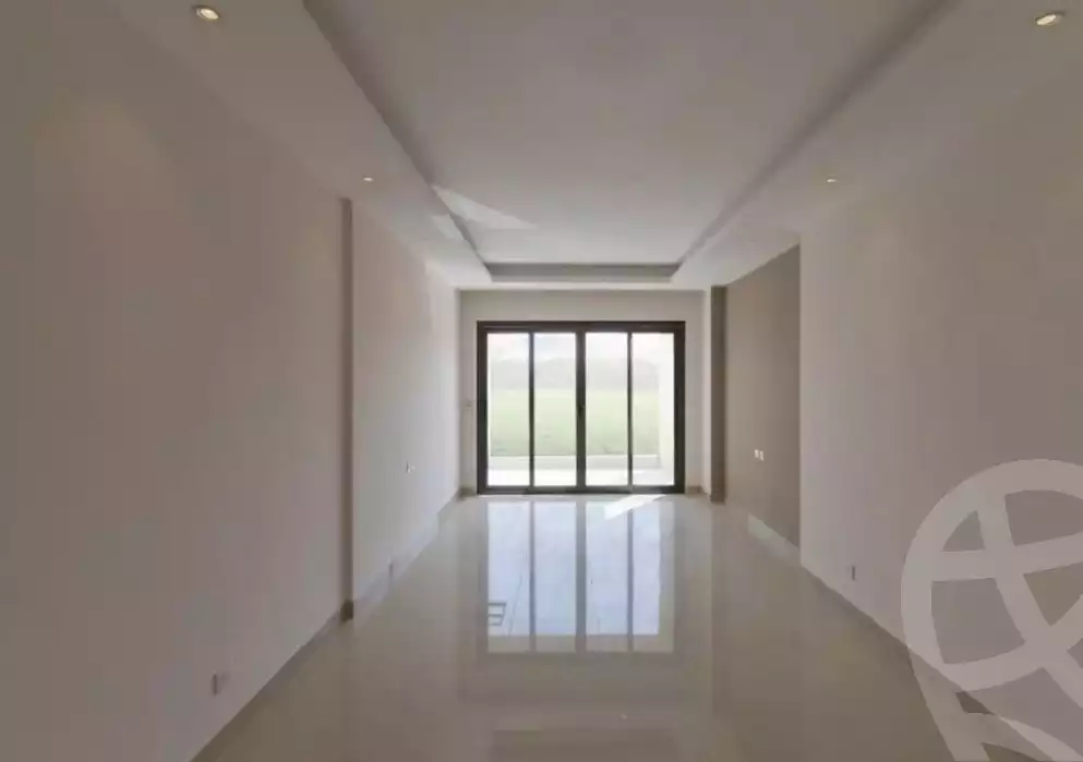 https://aqarmap.com.eg/en/listing/6528905-for-sale-cairo-el-sheikh-zayed-city-compounds-kmbwnd-fyldj-wyst-dr-llttwyr