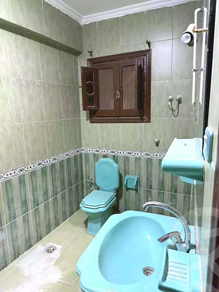 https://aqarmap.com.eg/ar/listing/6530111-for-sale-alexandria-alexandria-marsa-matrouh-rd