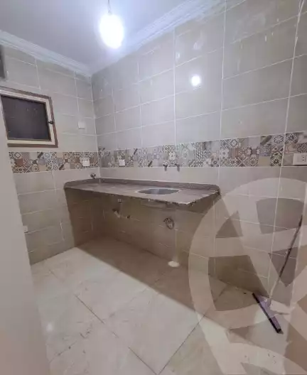 https://aqarmap.com.eg/ar/listing/6531657-for-sale-alexandria-l-jmy-lbytsh-el-hanafeya-st