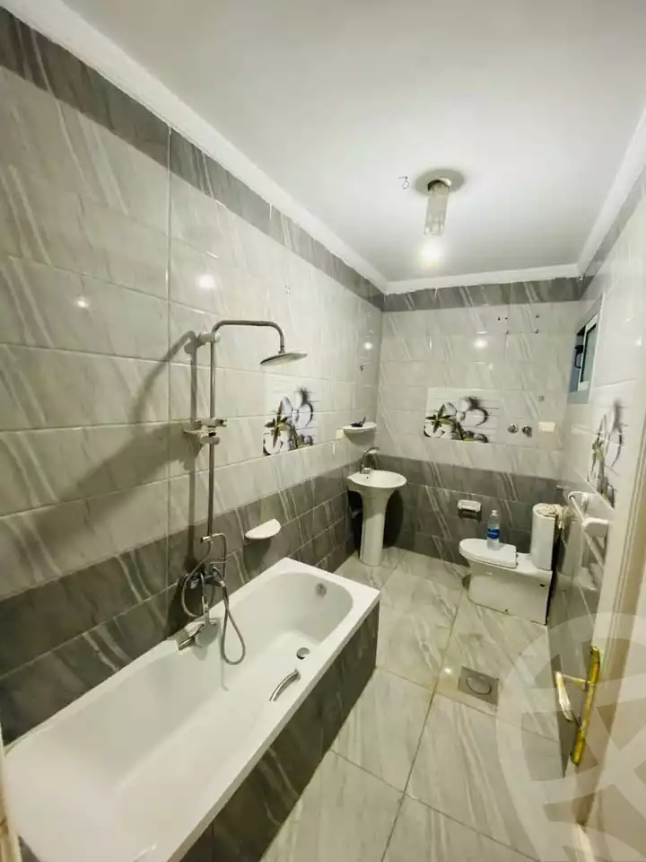 https://aqarmap.com.eg/ar/listing/6532221-for-sale-alexandria-l-jmy-lbytsh-bianchiii