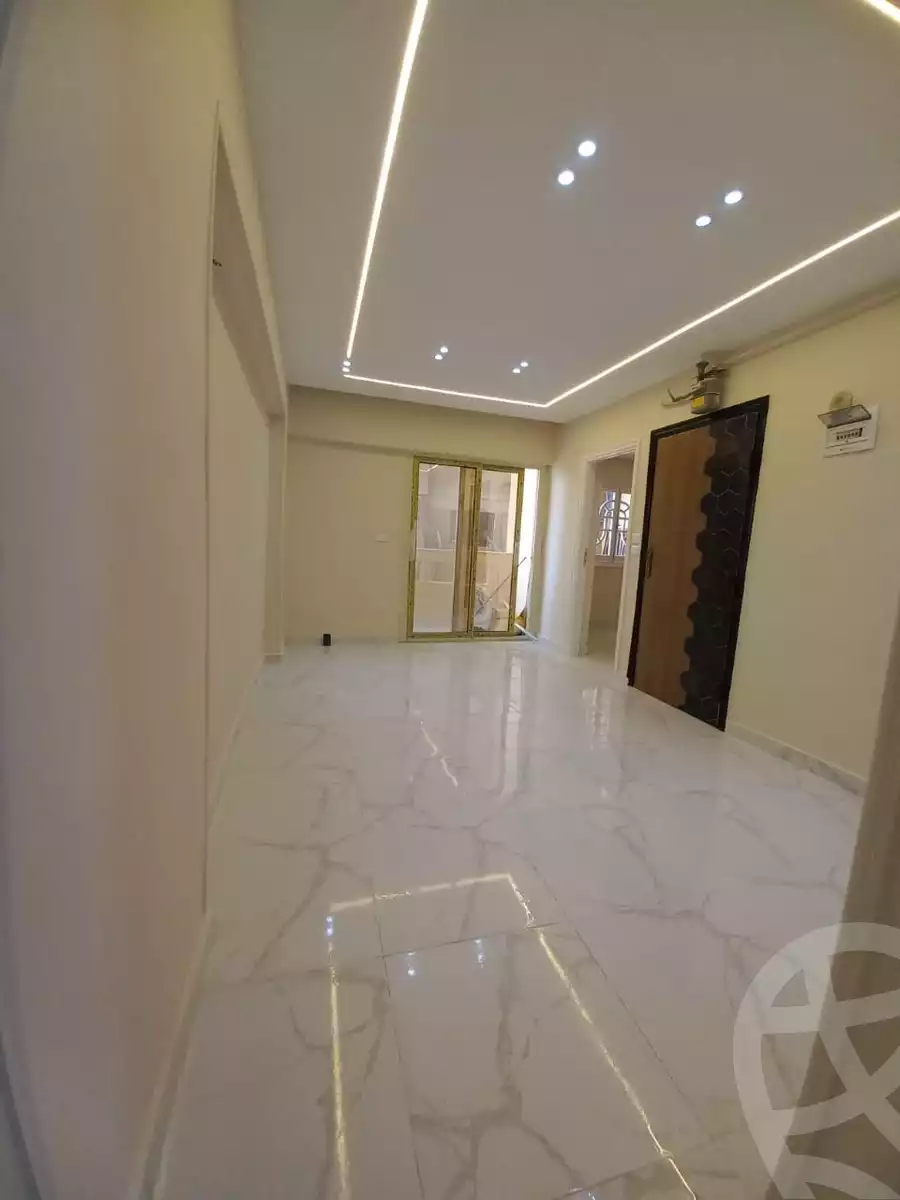 https://aqarmap.com.eg/ar/listing/6532601-for-sale-alexandria-sydy-bshr-sydy-bshr-bhry-khalil-hamada-st
