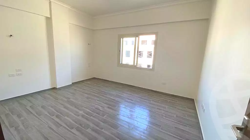 فيلا بـ٤ غرف نوم في سكاي لاين ريزيدنس، صورة ١٥ من ١٧
