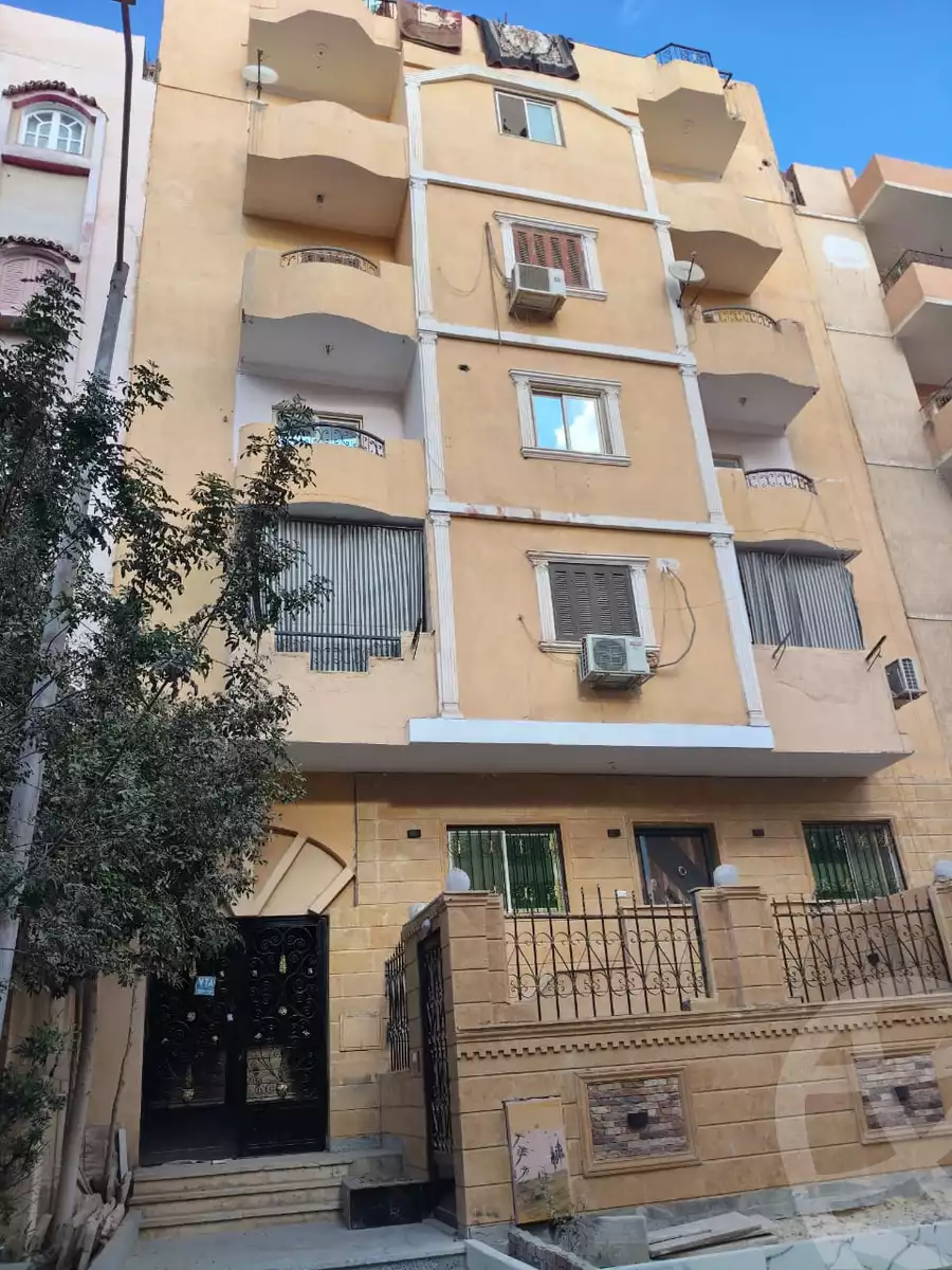 https://aqarmap.com.eg/en/listing/6533794-for-sale-cairo-6th-of-october-el-ahyaa-neighborhood-4th-neighbourhood-2