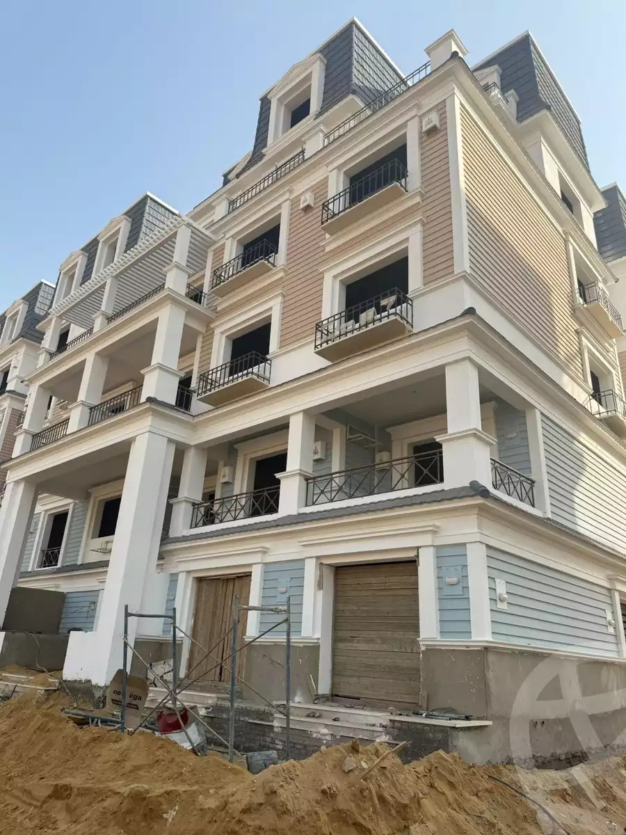 https://aqarmap.com.eg/en/listing/6533868-for-sale-cairo-new-cairo-compounds-mountain-view1-1-compound