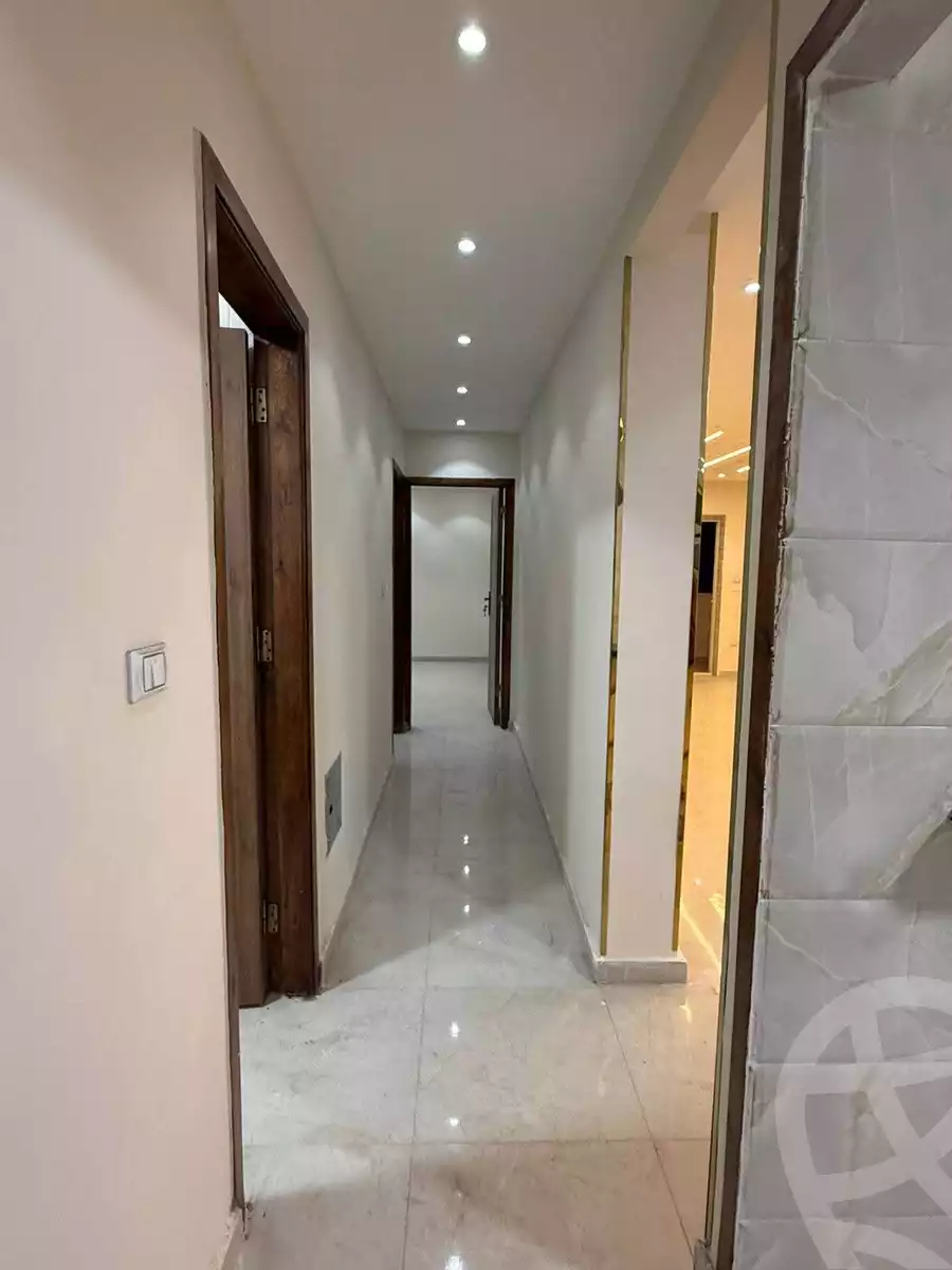 https://aqarmap.com.eg/ar/listing/6537168-for-sale-cairo-faisal-el-maryotyah-town-valley-compound-sakan
