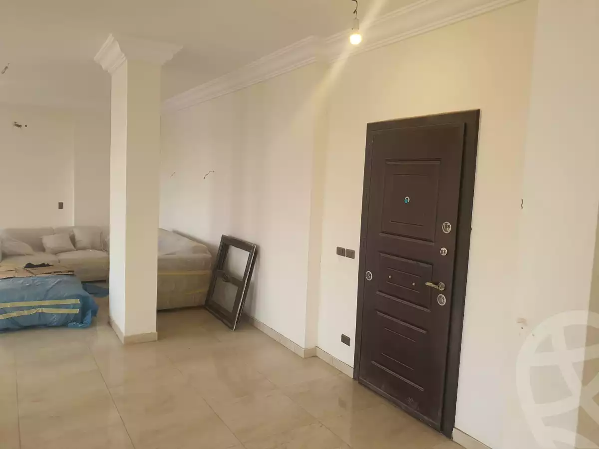 https://aqarmap.com.eg/ar/listing/6537758-for-rent-cairo-new-cairo-ganob-el-akadamiya-south-academy-a-zaid-ebn-haretha-st