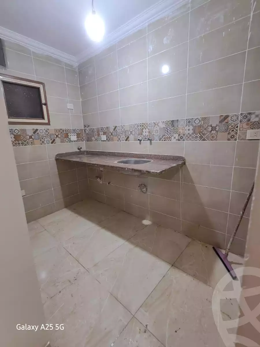 https://aqarmap.com.eg/ar/listing/6538318-for-sale-alexandria-l-jmy-lbytsh-el-hanafeya-st