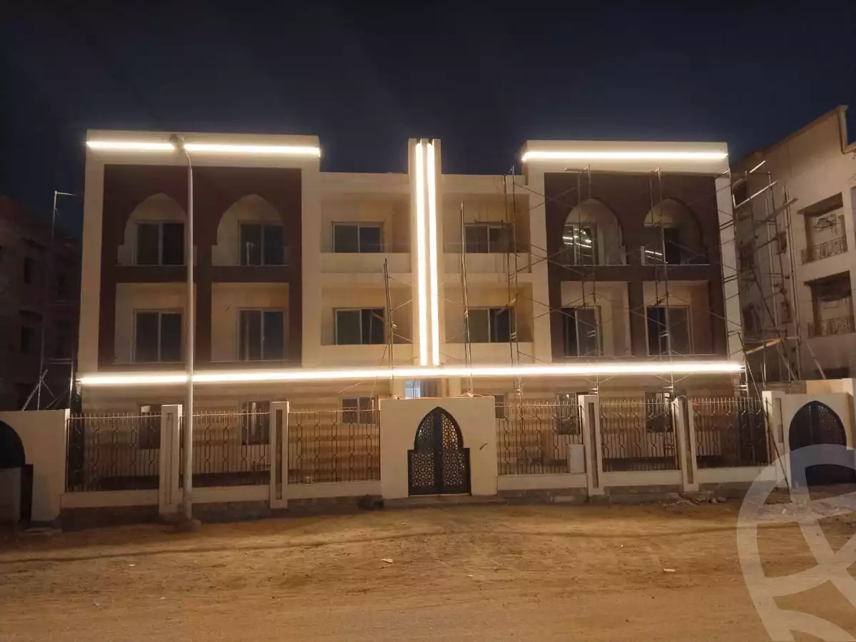 https://aqarmap.com.eg/ar/listing/6420865-for-sale-cairo-new-cairo-first-settlement-neighbourhood-7-om-kalthoum-st