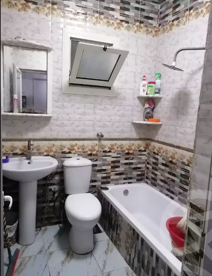 https://aqarmap.com.eg/ar/listing/6541268-for-sale-alexandria-l-jmy-lbytsh-shahr-al-assal-st