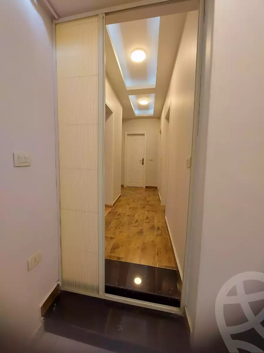 https://aqarmap.com.eg/ar/listing/6541598-for-rent-cairo-new-cairo-south-investors-zizinia-st